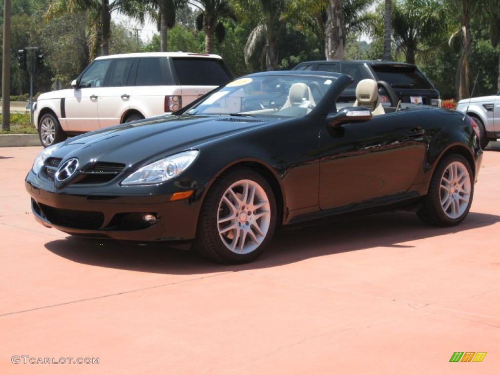 Black Mercedes-Benz SLK