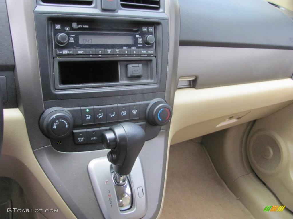 2008 CR-V LX 4WD - Green Tea Metallic / Ivory photo #14