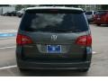 Meteor Gray Metallic - Routan SE Photo No. 12