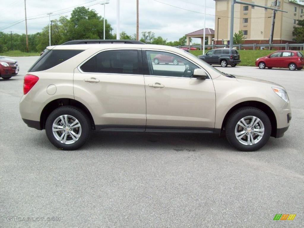 2010 Equinox LT AWD - Gold Mist Metallic / Jet Black photo #5