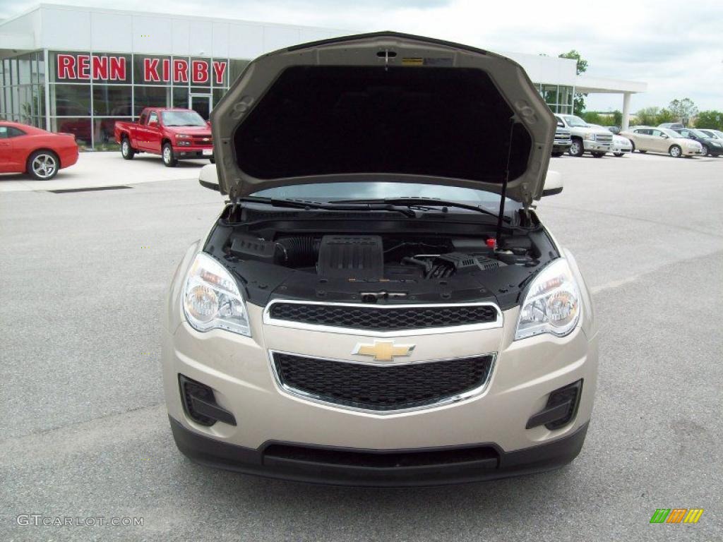 2010 Equinox LT AWD - Gold Mist Metallic / Jet Black photo #11