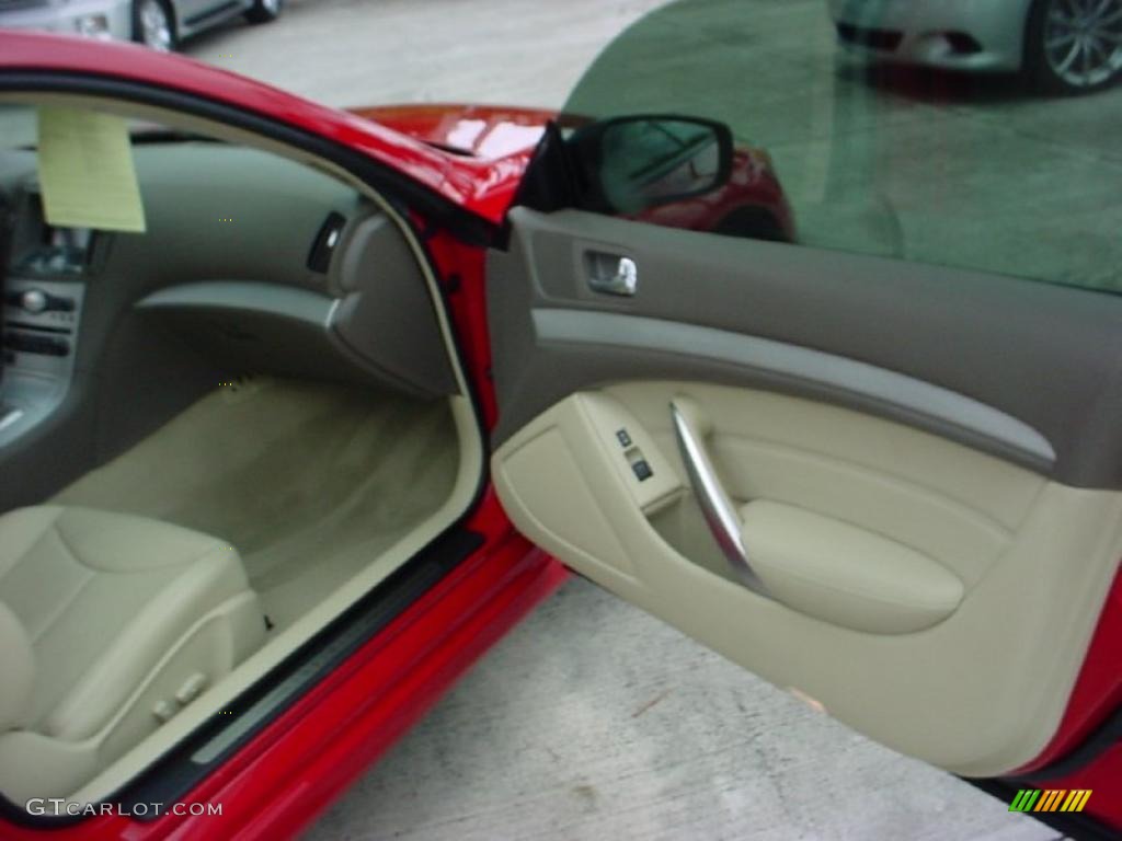 2008 Infiniti G 37 Coupe Wheat Door Panel Photo #30219030