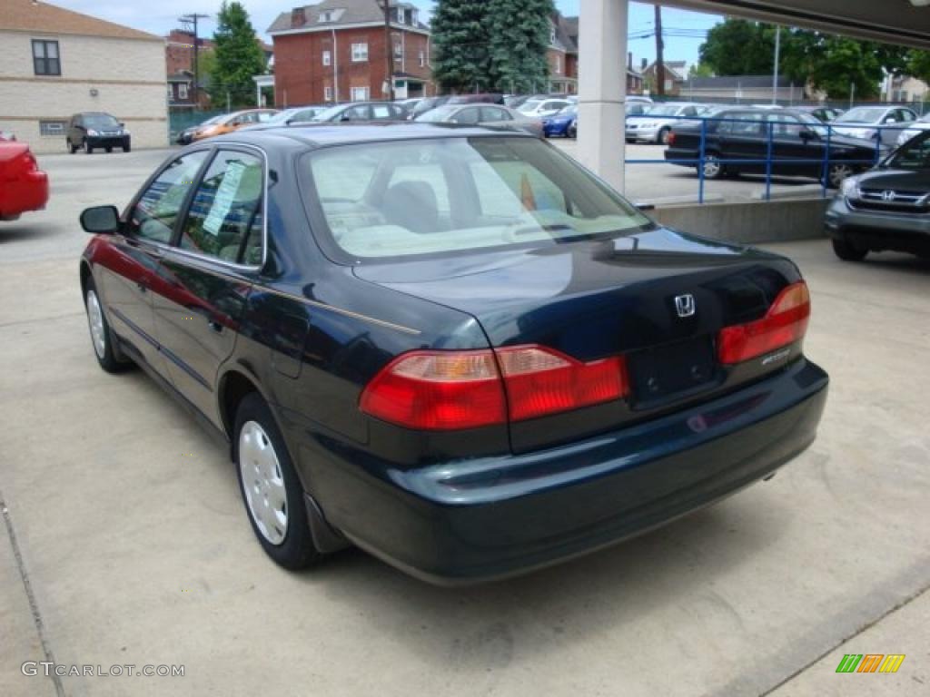 1999 Accord LX Sedan - Dark Emerald Pearl / Ivory photo #2