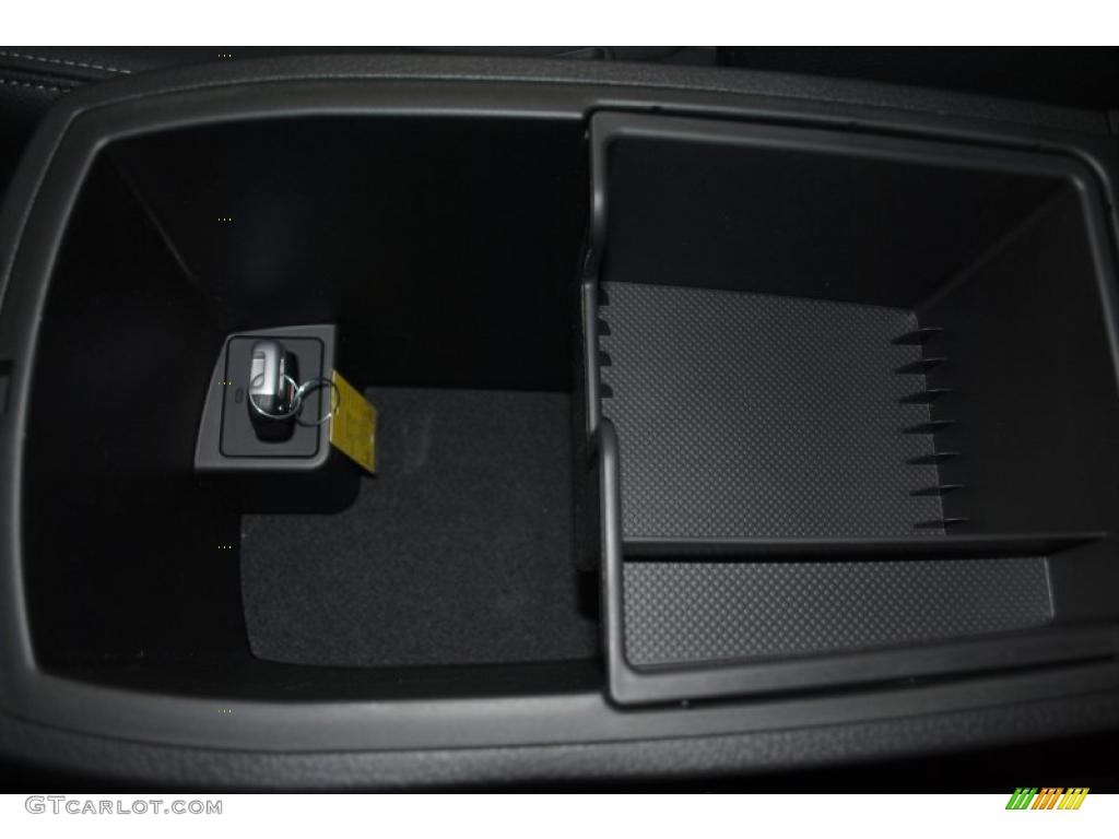 2011 Sorento EX V6 AWD - Ebony Black / Black photo #49