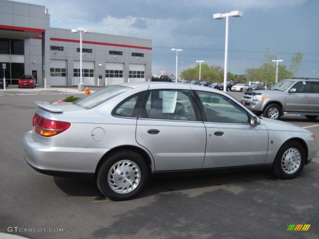 2002 L Series L100 Sedan - Bright Silver / Gray photo #2