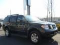 2005 Super Black Nissan Pathfinder LE 4x4  photo #3