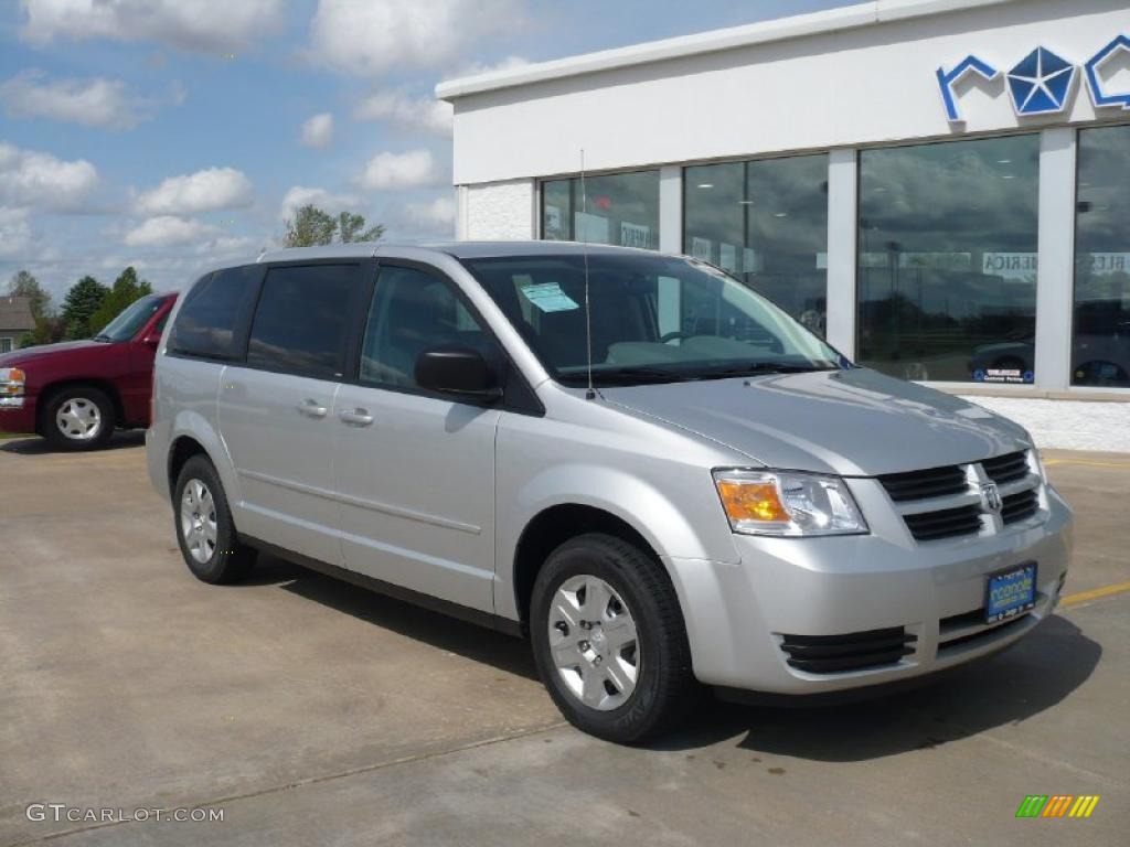 2010 Grand Caravan SE - Bright Silver Metallic / Medium Slate Gray/Light Shale photo #21