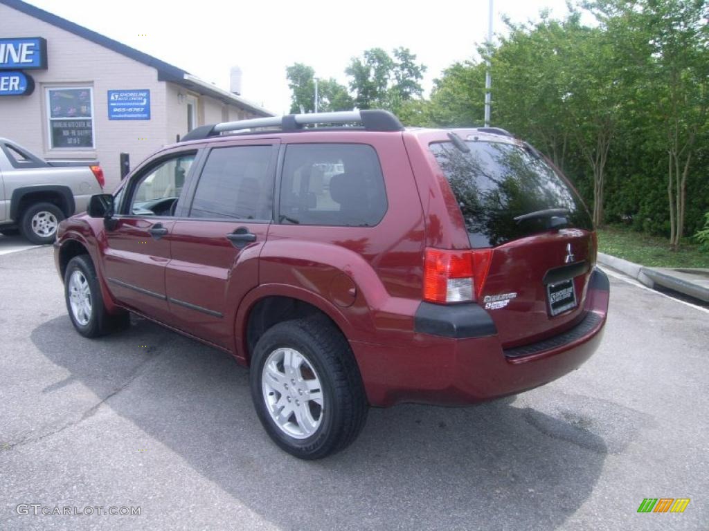 2004 Endeavor LS AWD - Ultra Red Pearl / Charcoal Gray photo #3