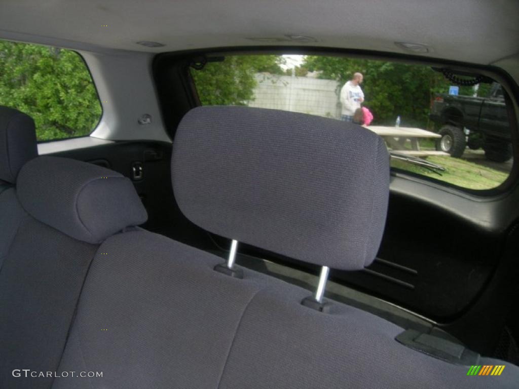 2004 Endeavor LS AWD - Ultra Red Pearl / Charcoal Gray photo #10
