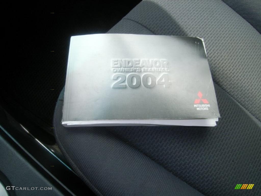 2004 Endeavor LS AWD - Ultra Red Pearl / Charcoal Gray photo #22