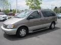 1998 Beige Mica Pearl Metallic Toyota Sienna XLE  photo #5