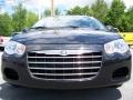 2005 Brilliant Black Chrysler Sebring Sedan  photo #2