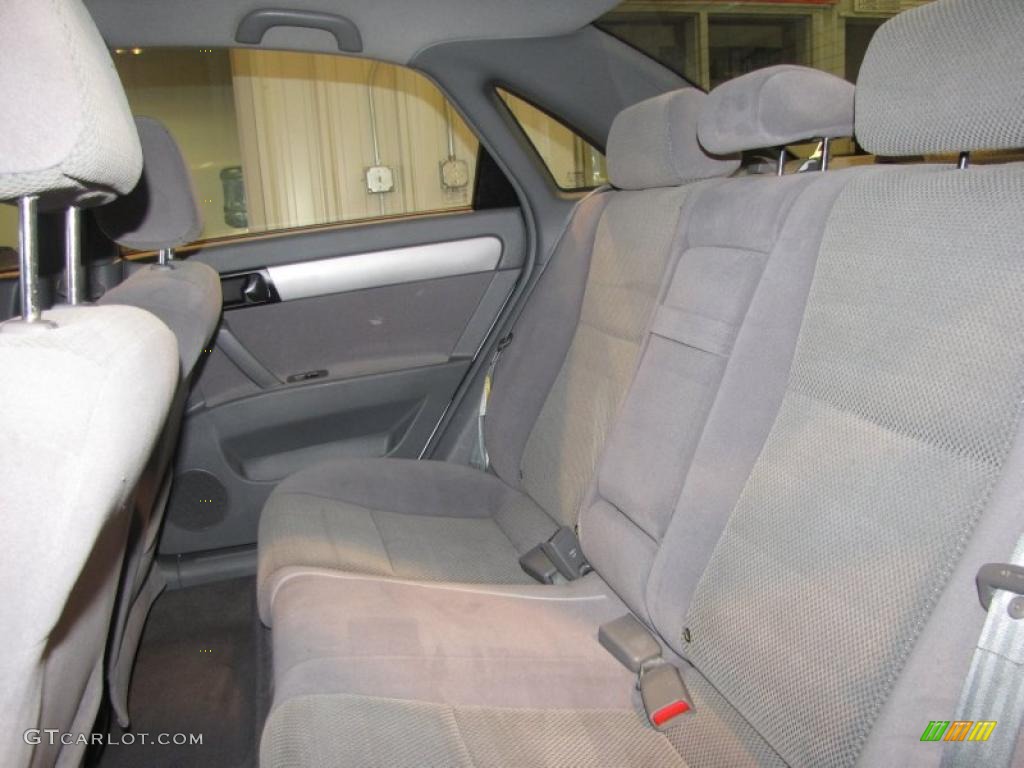 2007 Forenza Sedan - Absolute White / Grey photo #10