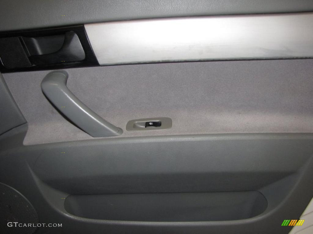 2007 Forenza Sedan - Absolute White / Grey photo #16