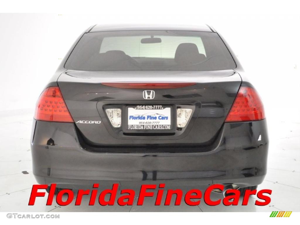 2006 Accord SE Sedan - Nighthawk Black Pearl / Ivory photo #6