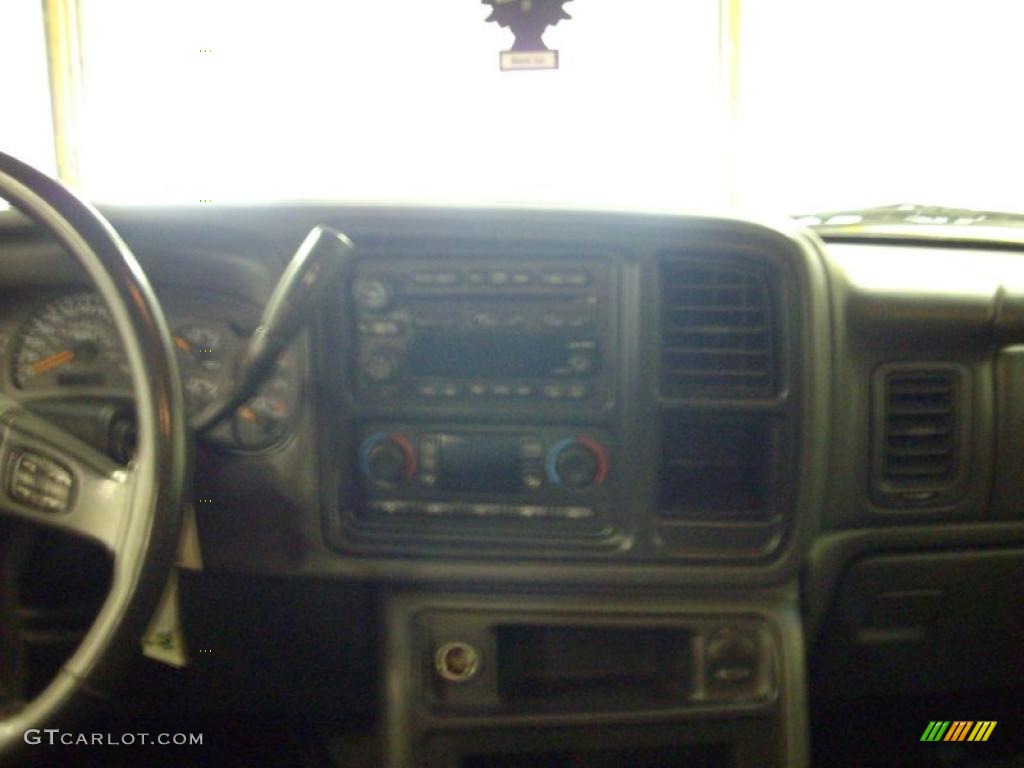 2003 Avalanche 1500 Z71 4x4 - Yellow / Dark Charcoal photo #11