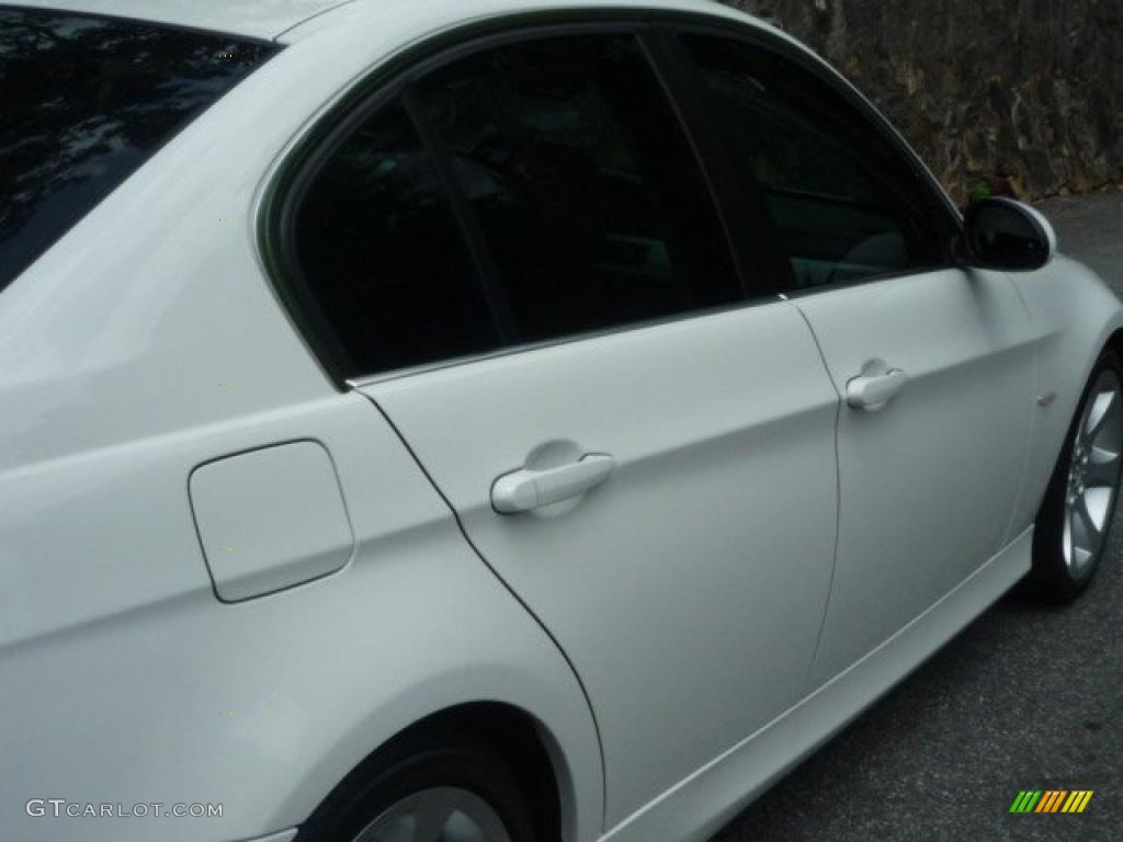 2008 3 Series 335i Sedan - Alpine White / Black photo #12