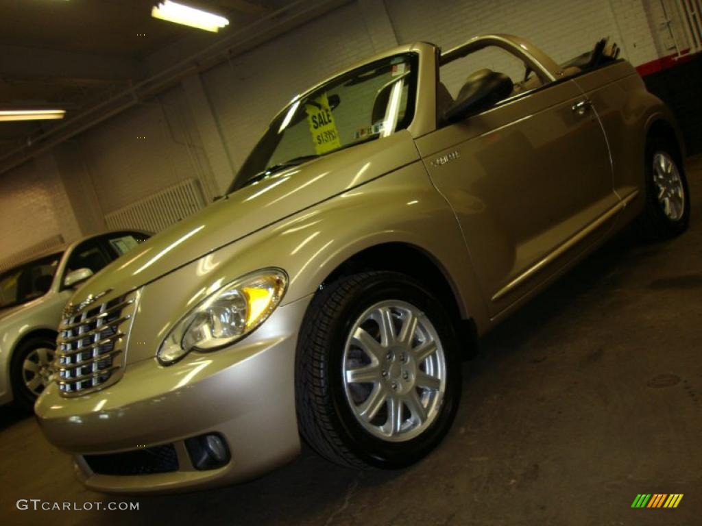 2006 PT Cruiser Touring Convertible - Linen Gold Metallic Pearl / Pastel Pebble Beige photo #1