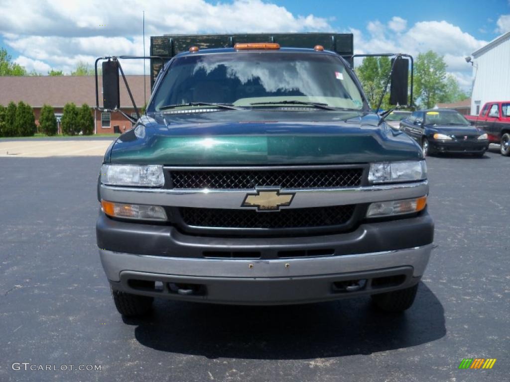 2002 Silverado 3500 Extended Cab Chassis - Forest Green Metallic / Tan photo #1