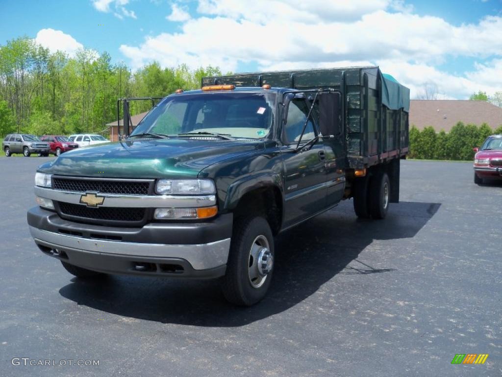 2002 Silverado 3500 Extended Cab Chassis - Forest Green Metallic / Tan photo #2