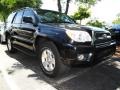Black - 4Runner SR5 Photo No. 1