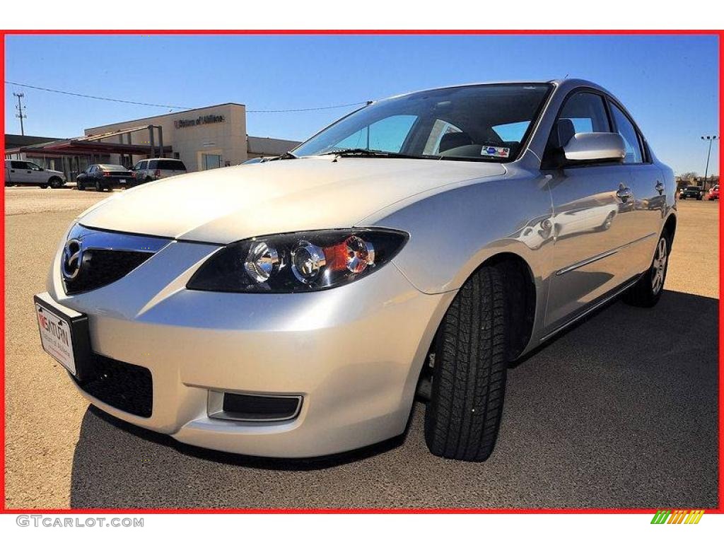 Sunlight Silver Metallic Mazda MAZDA3