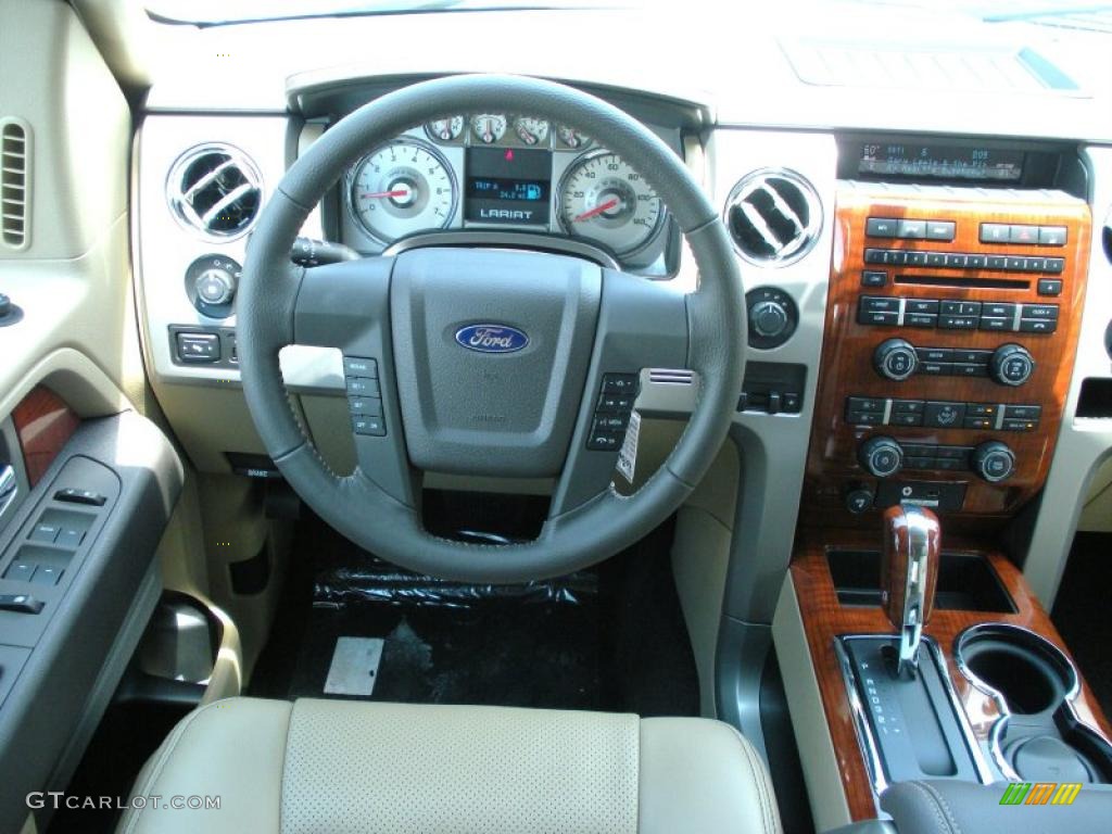 2010 F150 Lariat SuperCrew 4x4 - Oxford White / Tan photo #6