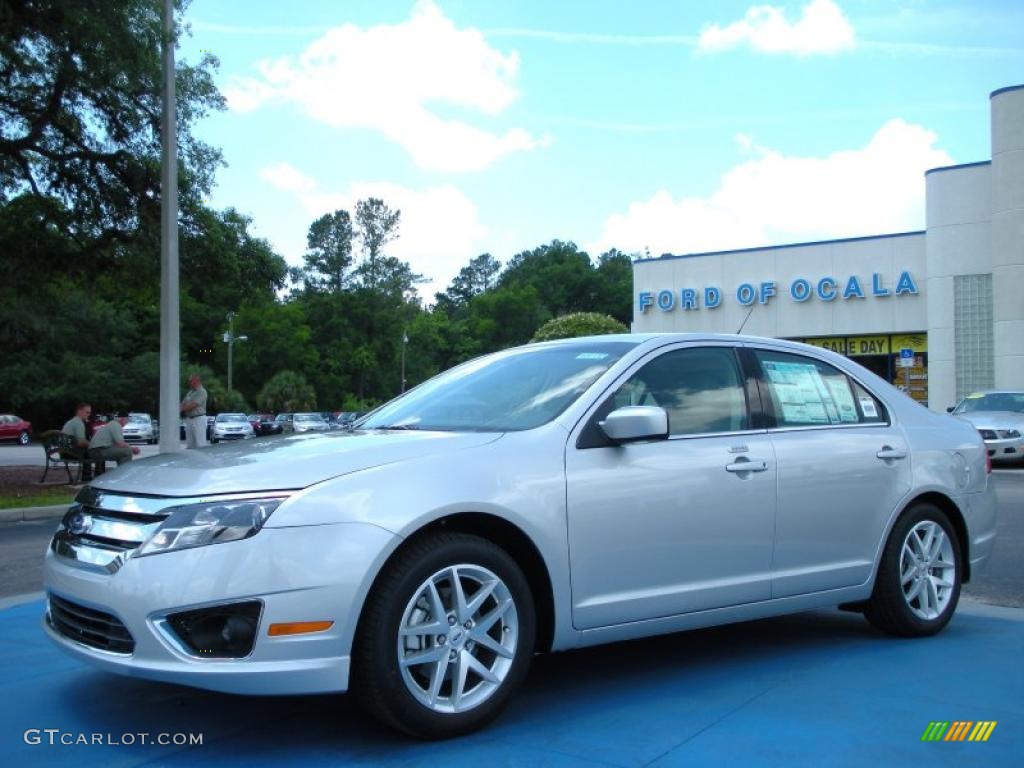 2010 Fusion SEL - Brilliant Silver Metallic / Medium Light Stone photo #1