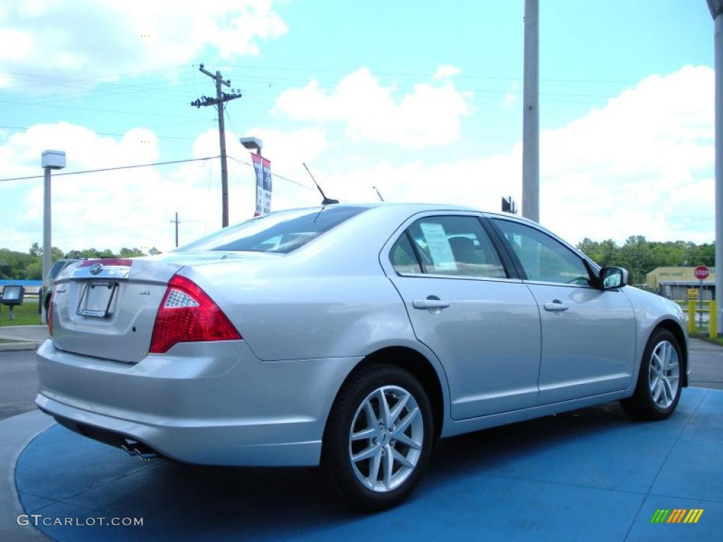 2010 Fusion SEL - Brilliant Silver Metallic / Medium Light Stone photo #3
