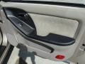 2002 Champagne Beige Hyundai Elantra GLS Sedan  photo #20