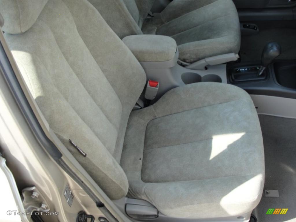 2002 Elantra GLS Sedan - Champagne Beige / Beige photo #22