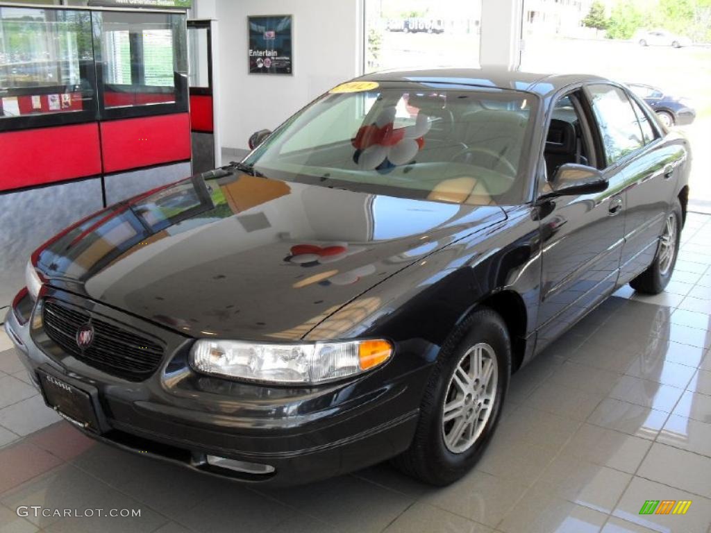 2002 Regal LS - Graphite Metallic / Graphite photo #1