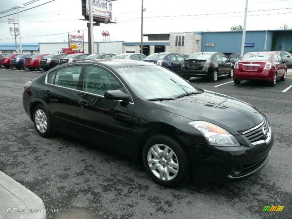 2009 Altima 2.5 - Super Black / Charcoal photo #10