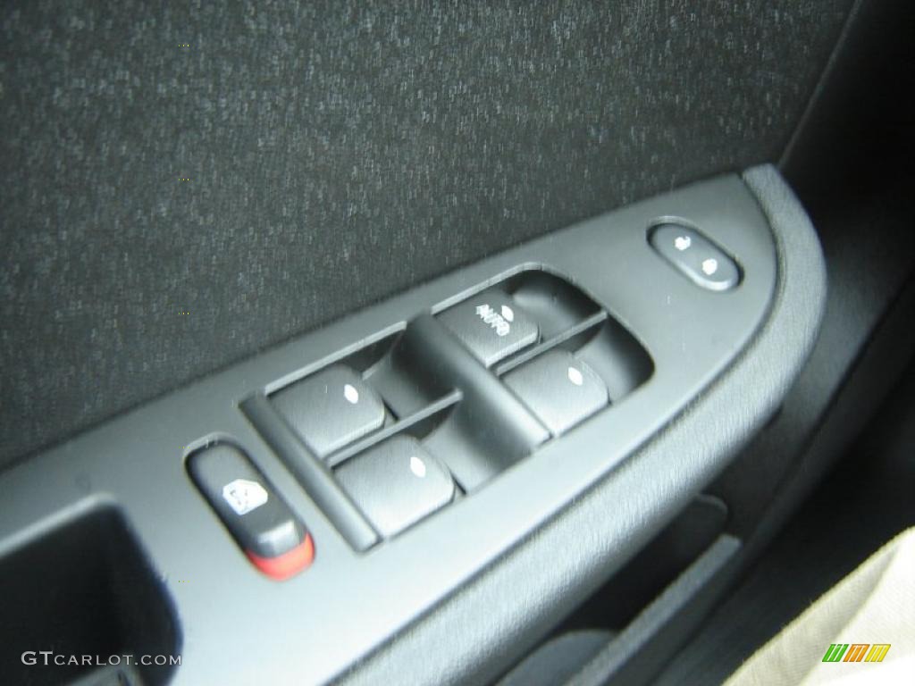 2009 Aura XR - Techno Gray / Black photo #11