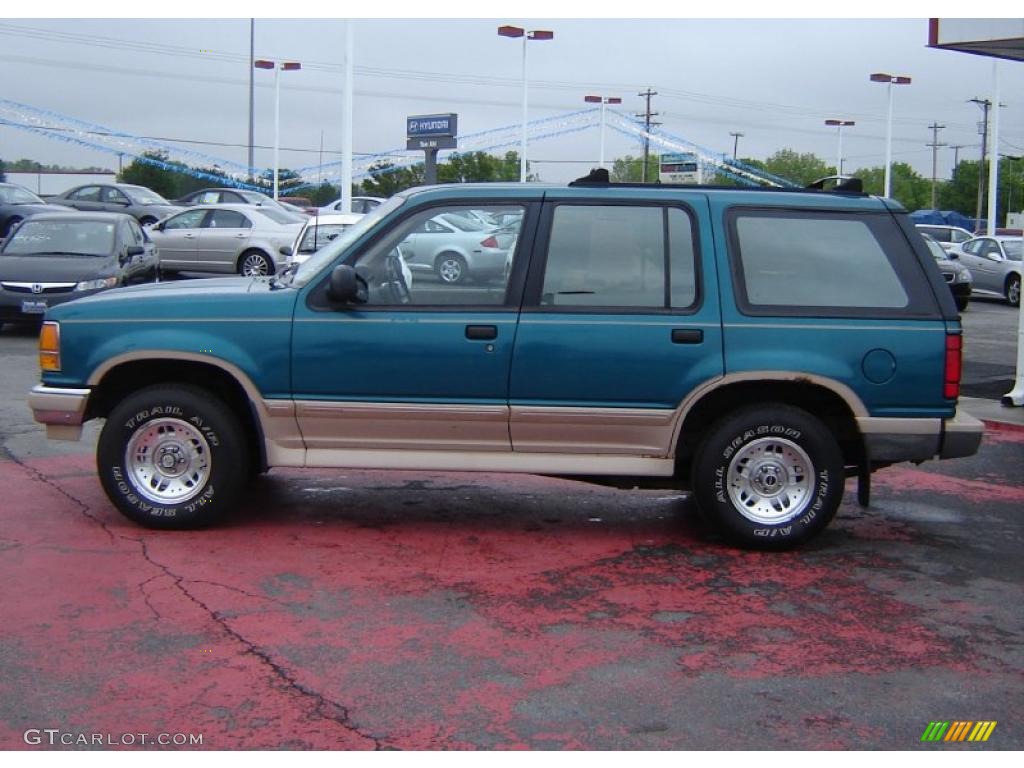 1994 Explorer Eddie Bauer 4x4 - Cayman Green Metallic / Tan photo #2