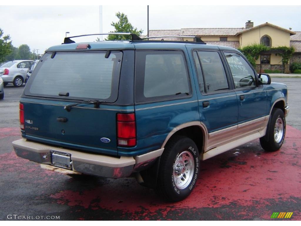 1994 Explorer Eddie Bauer 4x4 - Cayman Green Metallic / Tan photo #5