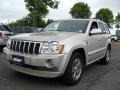 Light Graystone Pearl 2007 Jeep Grand Cherokee Overland 4x4