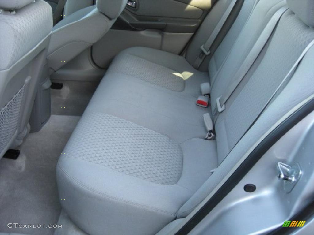 2006 Malibu LT V6 Sedan - Silverstone Metallic / Titanium Gray photo #19