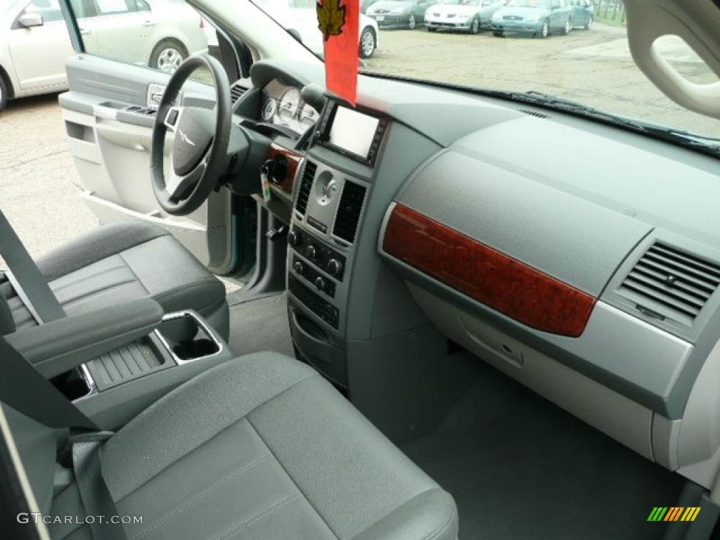 2008 Town & Country Touring - Clearwater Blue Pearlcoat / Medium Slate Gray/Light Shale photo #16