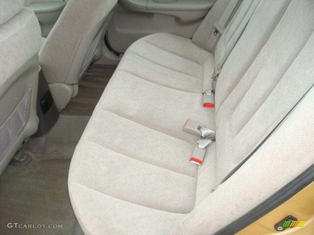 2004 Elantra GLS Sedan - Hazelnut / Beige photo #11