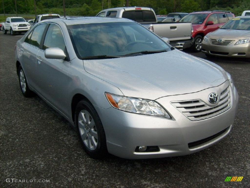 2008 Camry XLE V6 - Classic Silver Metallic / Ash photo #1