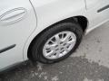2004 White Chevrolet Impala   photo #10
