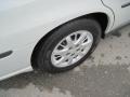 2004 White Chevrolet Impala   photo #11