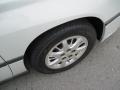 2004 White Chevrolet Impala   photo #12