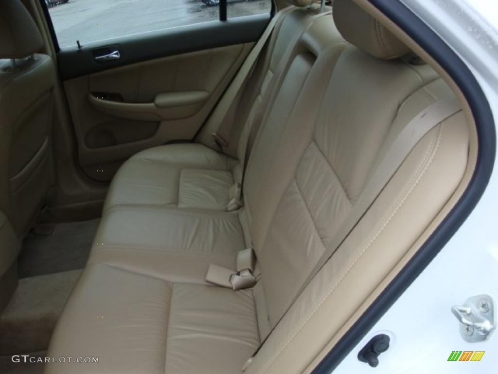 2007 Accord EX-L Sedan - Taffeta White / Ivory photo #9