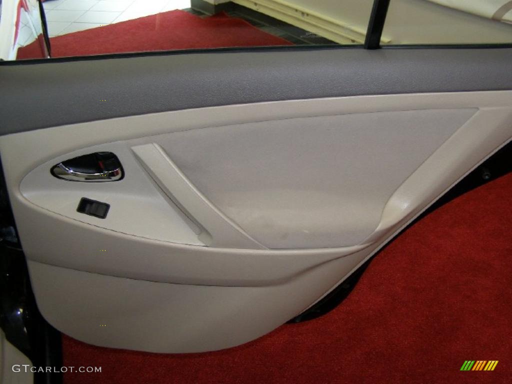 2007 Camry CE - Black / Ash photo #28