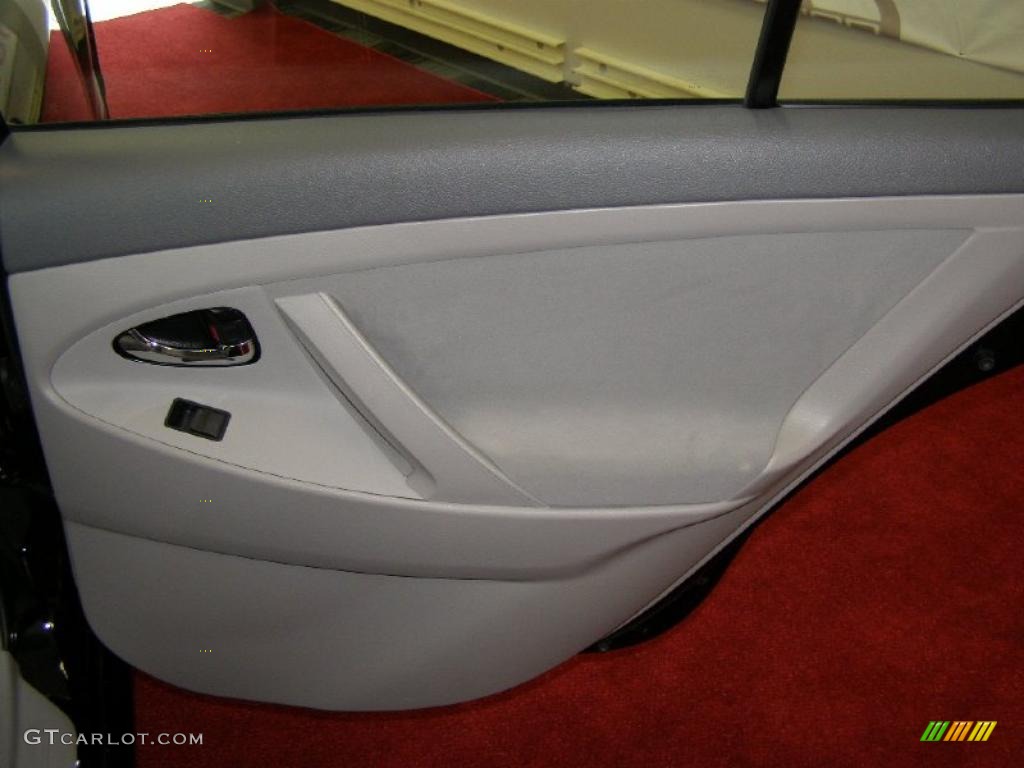 2007 Camry CE - Black / Ash photo #29