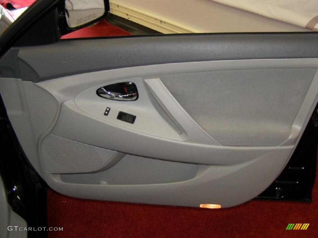 2007 Camry CE - Black / Ash photo #31