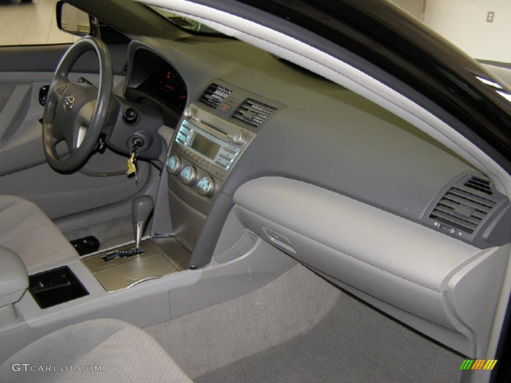 2007 Camry CE - Black / Ash photo #32