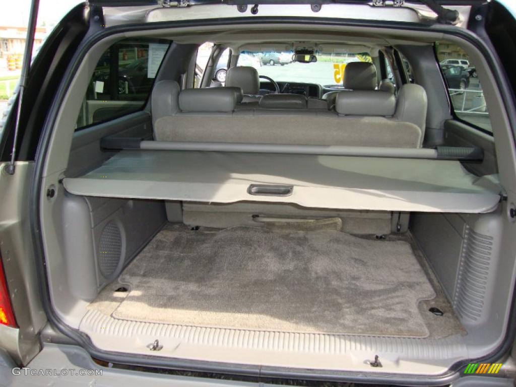 2003 Suburban 1500 Z71 4x4 - Light Pewter Metallic / Gray/Dark Charcoal photo #12